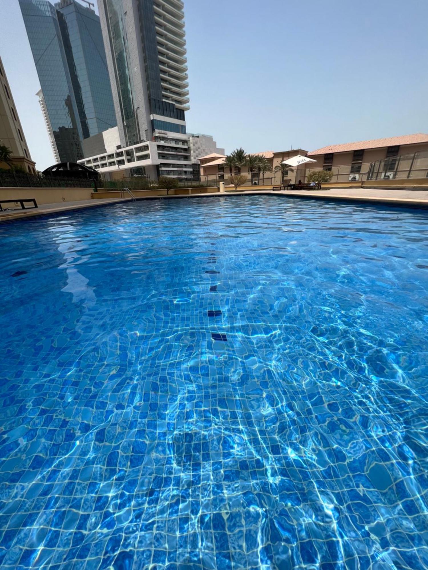 Robin Beach Hostel Jbr Dubaj Zewnętrze zdjęcie